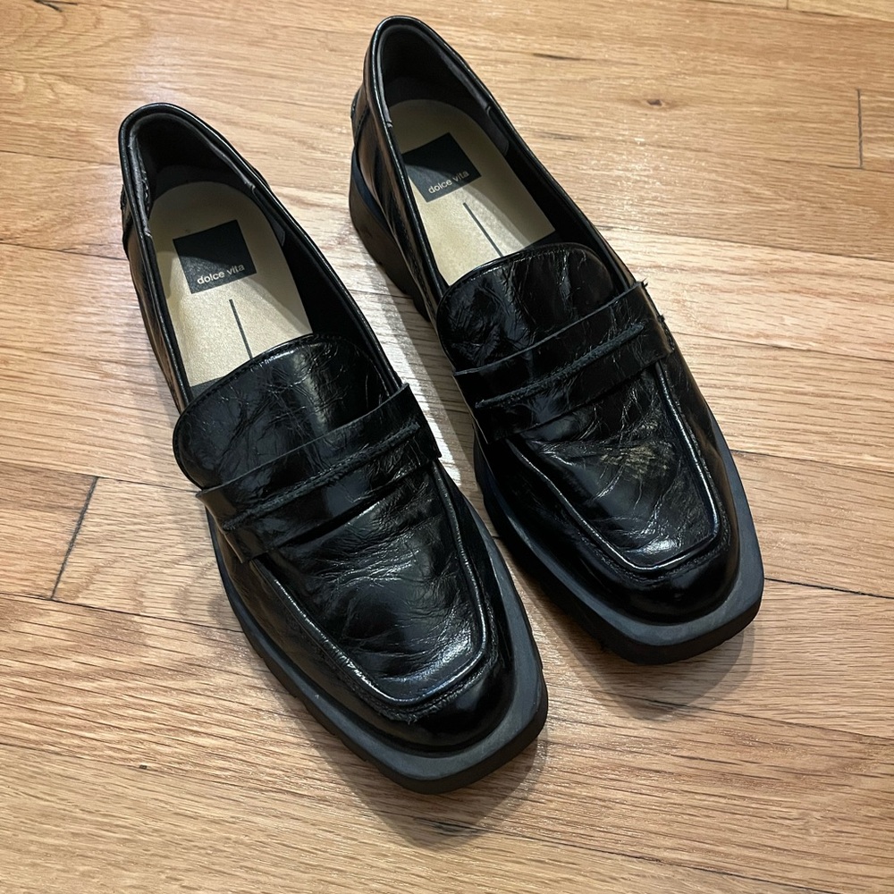 Dolce Vita Black Women's Loafers - Picture 4 of 6